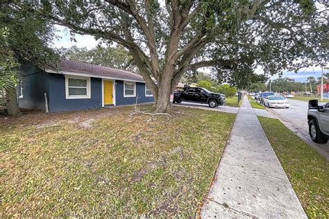 Rooms for rent kissimmee fl - 18 Apr 2023 ... Join Emily as she takes you on a tour of our stunning A5 floor plan. This one-bedroom, one-bathroom apartment is extremely spacious and ...